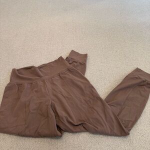 Athleta Salutation Joggers